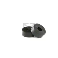 Rubber spacers come in a package of 25 for knife sheaths. 