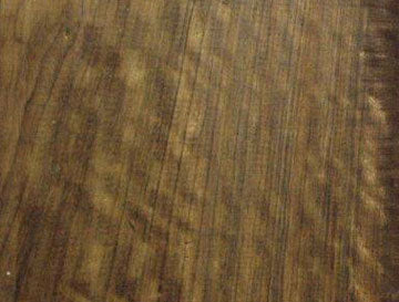 There are many different hardwoods with a wide variety of colours and textures for custom knife handles.
